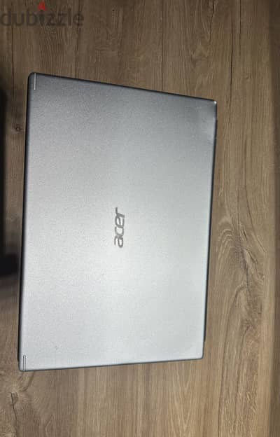 Acer aspire 5