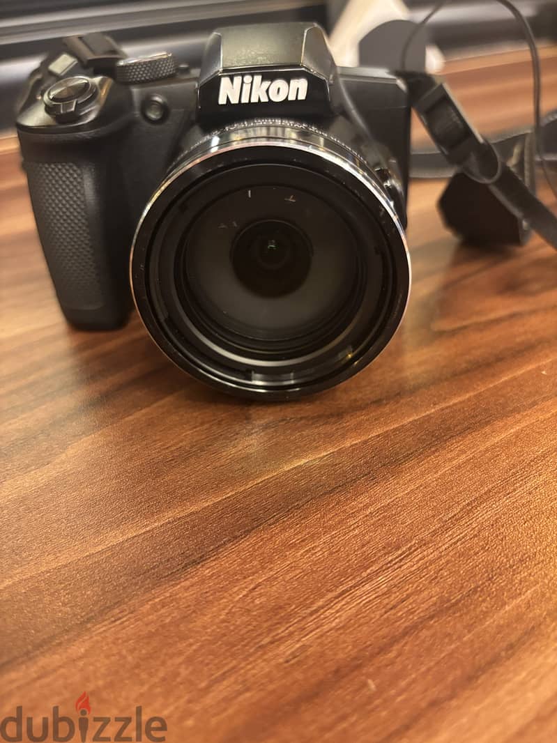 Nikon b600 powershot 5