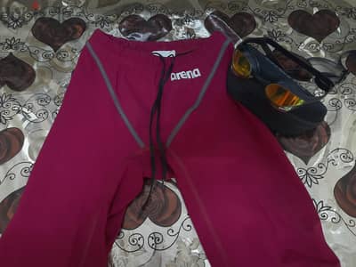 Arena Powerskin ST (Size 30) + Cobra Core Mirror