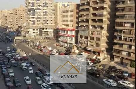 سكني او اداري شقة 180م للايجار تقاطع مصطفي النحاس الرئيسي مع عباس العقاد بمدينة نصر