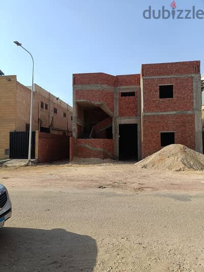 مصنع للبيـــــــــع نشاط غذائي بمدينة بدر