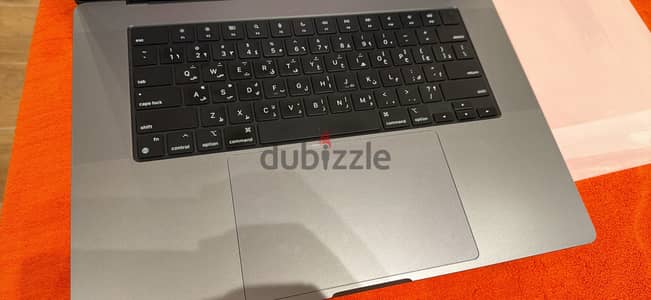 MacBook Pro m1 Pro max 1 tera _ 16 inch _ 64g ram with box 90% _ Arabi