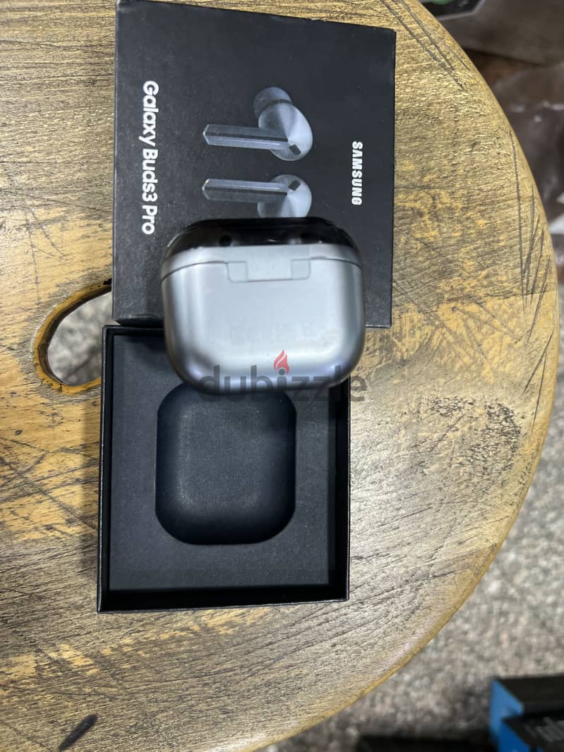 Galaxy Buds 3 Pro Silver 1