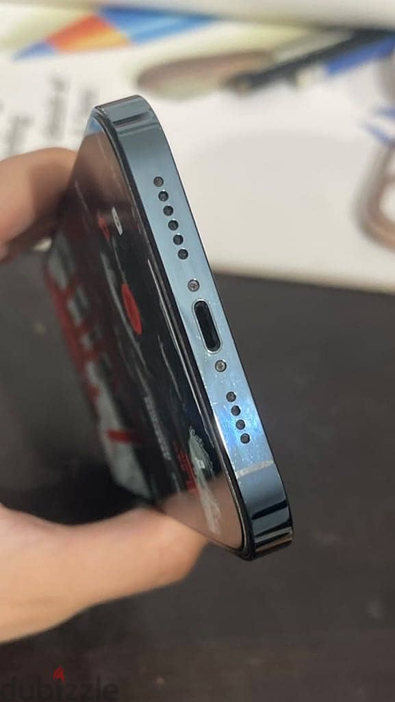 iPhone 12 pro max 3