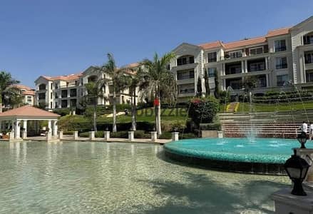 شقة للبيع في كمبوند ريجنتس سكويرregents square بالتجمع الخامس  الجولدن سكوير من الشركة الدولية  مساحة 158م | 3 غرف نوم  + جاردن موقع مميز