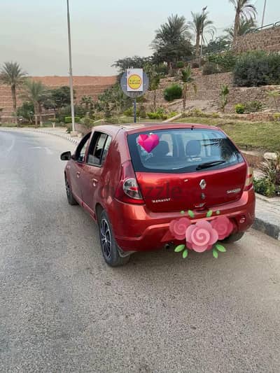 Renault Sandero 2014