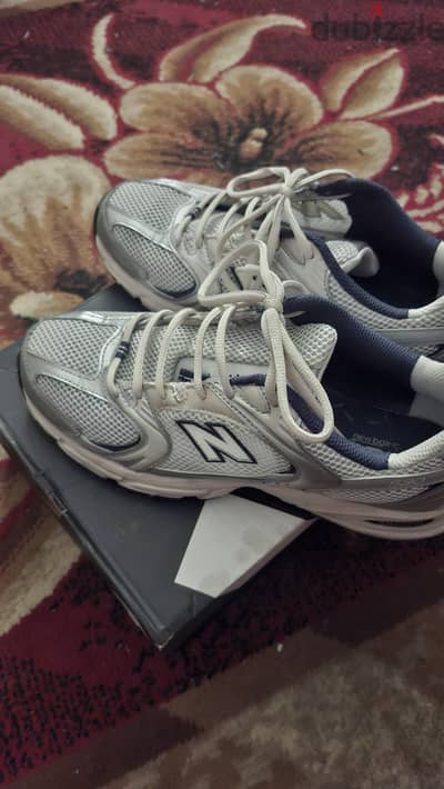 New Balance 530