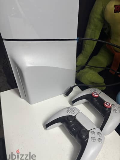 بلايستيشن فايف سليم -playstation 5slim