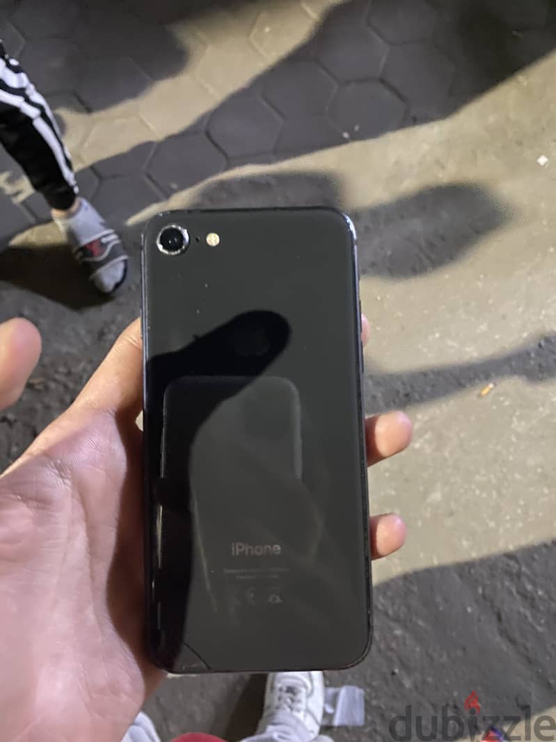 Apple - iPhone 8 1