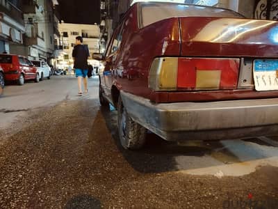 فيات شاهين 2000