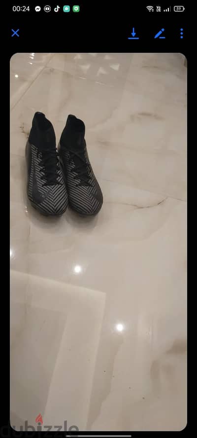 استارز Nike Air zoomبسعر خيال