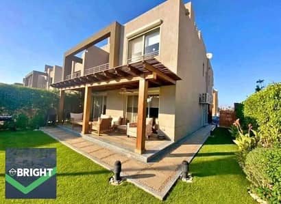 Unbelievable Offer! twin house villa 382m - 4 bedrooms - ready to move - best view and very very low price in palm hills new cairo