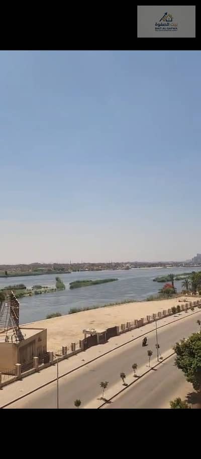 شقه للايجار المفروش كورنيش المعادي طره قريب لنادي الشروق وكل المواصلات والخدمات وخمس دقاءق لمدخل المعادي وجامعه حلوان