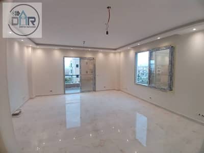 شقة للايجار فى كامبوند لافيد البستان اول سكن