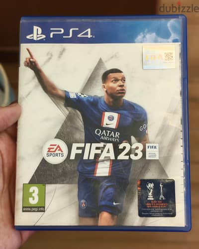CD Fifa 23 ps4 بحالة ممتازة