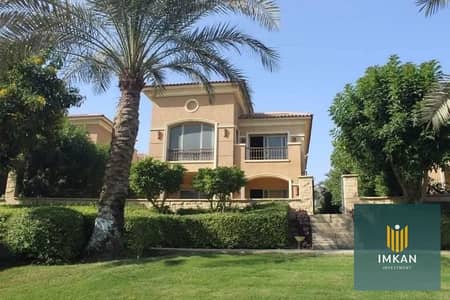 بمقدم 10% فيلا للبيع استلام فورى متشطبة فيو Water features فى كمبوند لافيستا سيتي العاصمة الأدارية 10 دقايق من التجمع الخامس LaVista city new capital