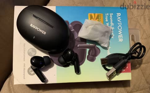سماعه ايربودز Ravpower