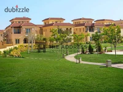 شقه بجاردن للبيع في Hydepark القاهره الجديده استلام فوري بسعر لقطه