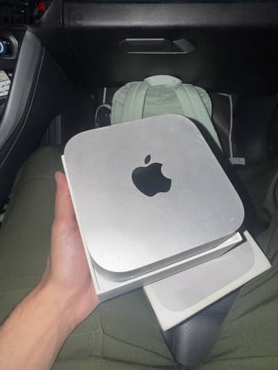 Mac mini M4 (16GB RAM / 512GB SSD) Mac mini M4 (16GB RAM / 512GB SSD)