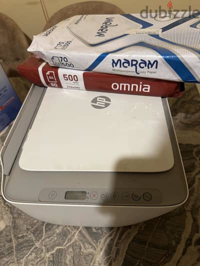 طابعه + نسخ+ سكنر و معاها ورق