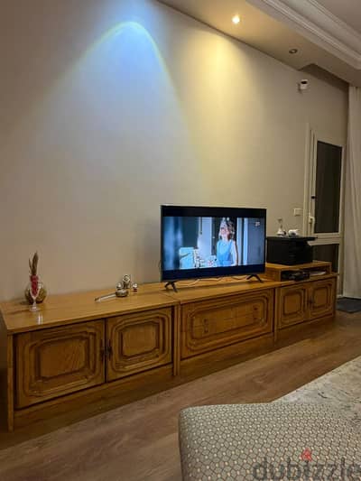 ترابيزه تلفزيون  خشب ارو طول ٢. ٧٠ عرض ٥٠