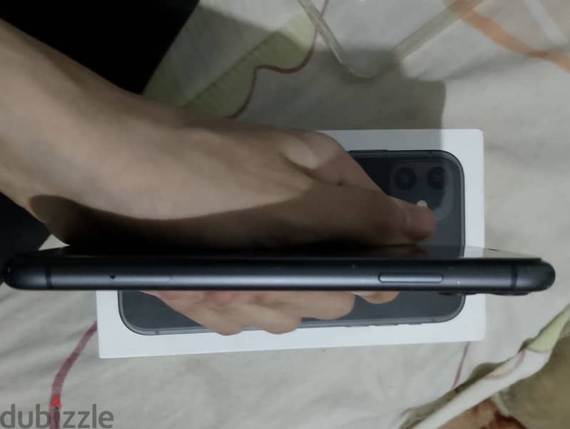 Apple - iPhone 11 5