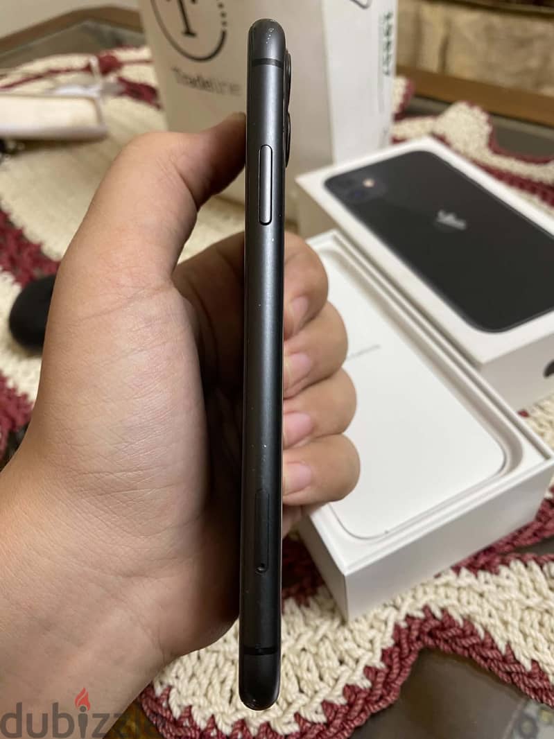 Apple - iPhone 11 2
