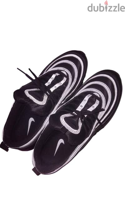 New Mirror sneakers at the lowest price