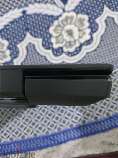 ​ للبيع: Lenovo V130-15KB + الشاحن الأصلي (محتاج صيانة / قطع غيار) ​