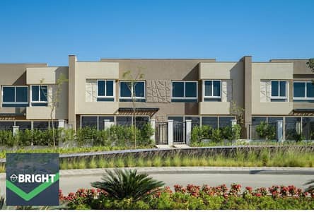 Lowest price for a 229m corner townhouse in a prime location with an open view (for a very limited time).