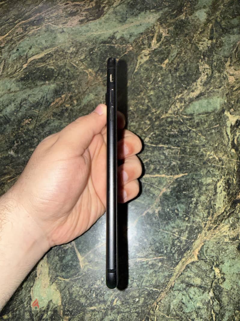 Apple - iPhone 7 Plus 4
