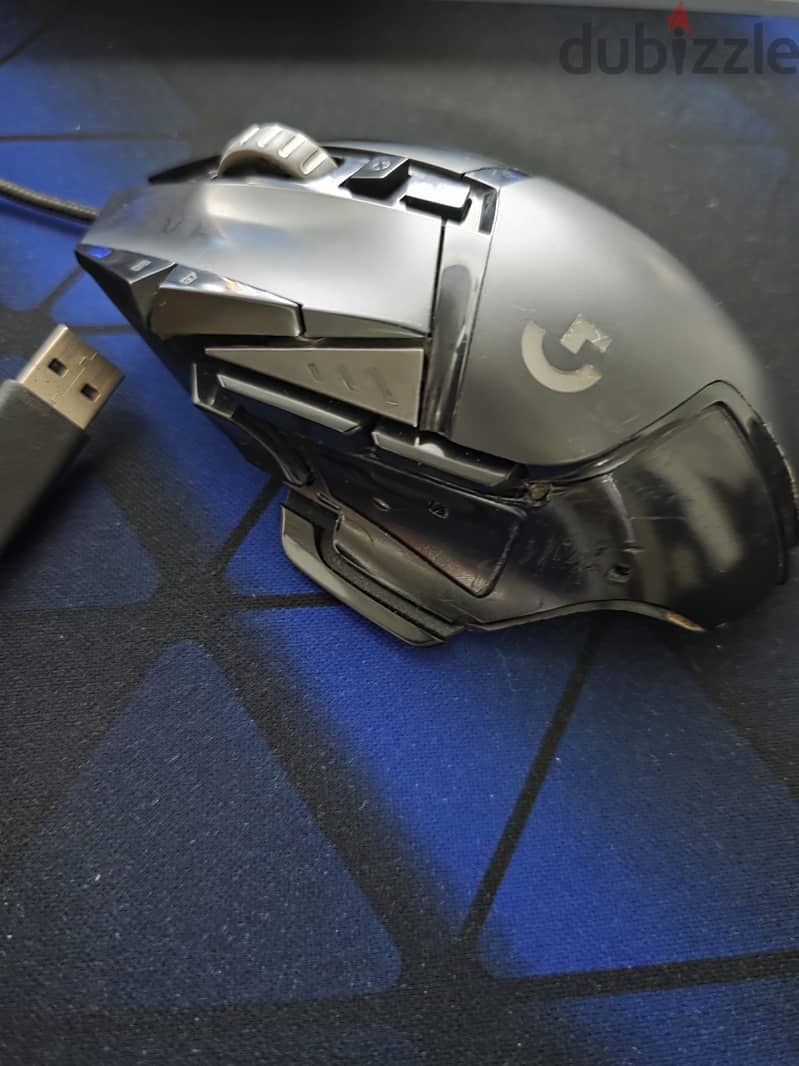 Logitech G502 HERO Gaming Mouse 4