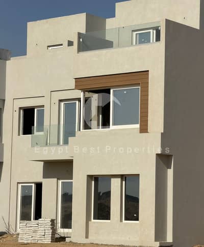 شقة V للبيع على وصلة دهشور في زايد من تطوير Dunes استلام مبكر أقل من سعر الريسيل بـ2 مليون 3 غرف نوم و2 حمام.