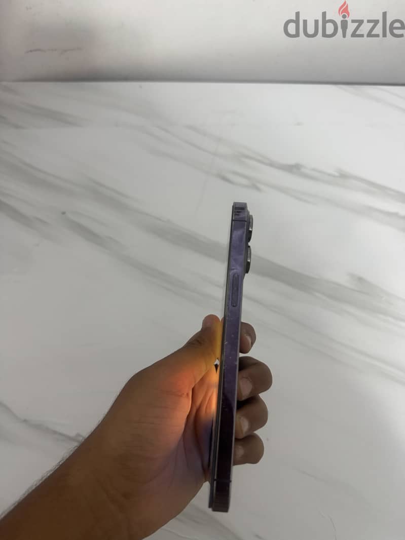 iPhone 14 Pro Max 4