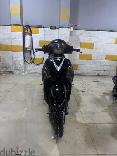 اسكوتر st بحاله ممتازه