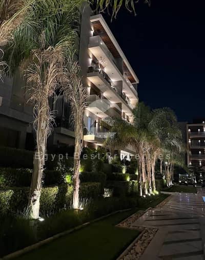شقة 3 غرف نوم للبيع في *Al Patio Oro* جاهزة للاستلام (RTM) أقل من سعر الريسيل نصف تشطيب في موقع مميز ب*La Vista*