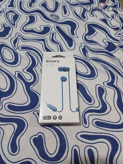 ​سماعة سوني طوق Sony WI-C100 بحالة ممتازة