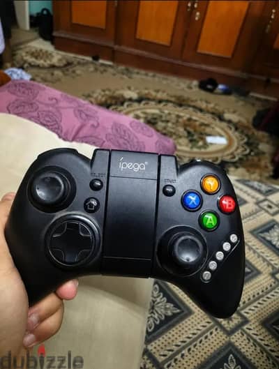 iPega PG-9021 بحالة زيرو تقريبًا | استخدام خفيف جدًا | البيع للترقية