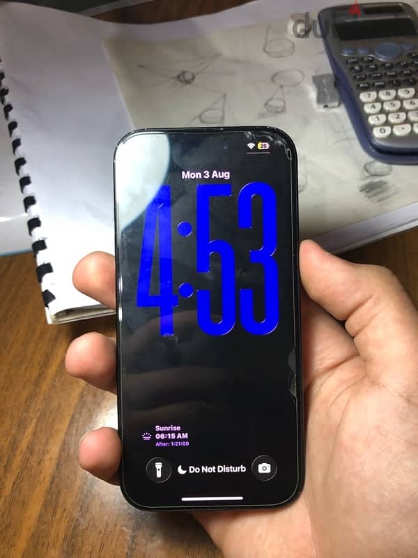 iPhone 15 4