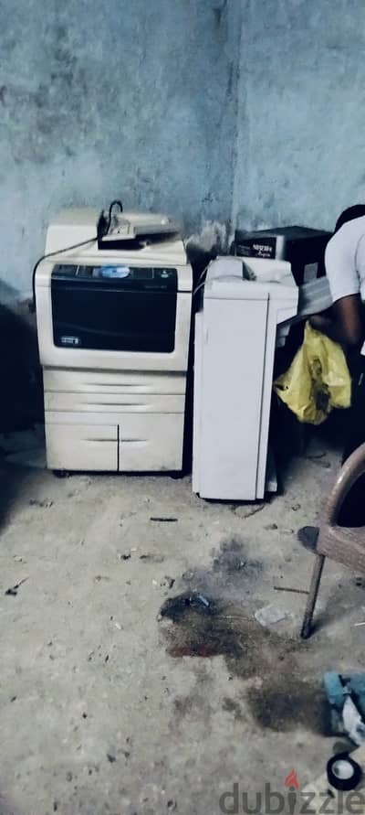 ماكينه تصوير زيروكس بحاله جيده