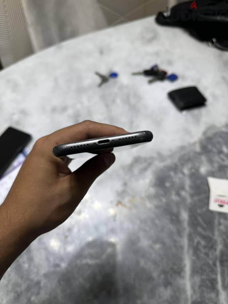 Apple - iPhone 11 3