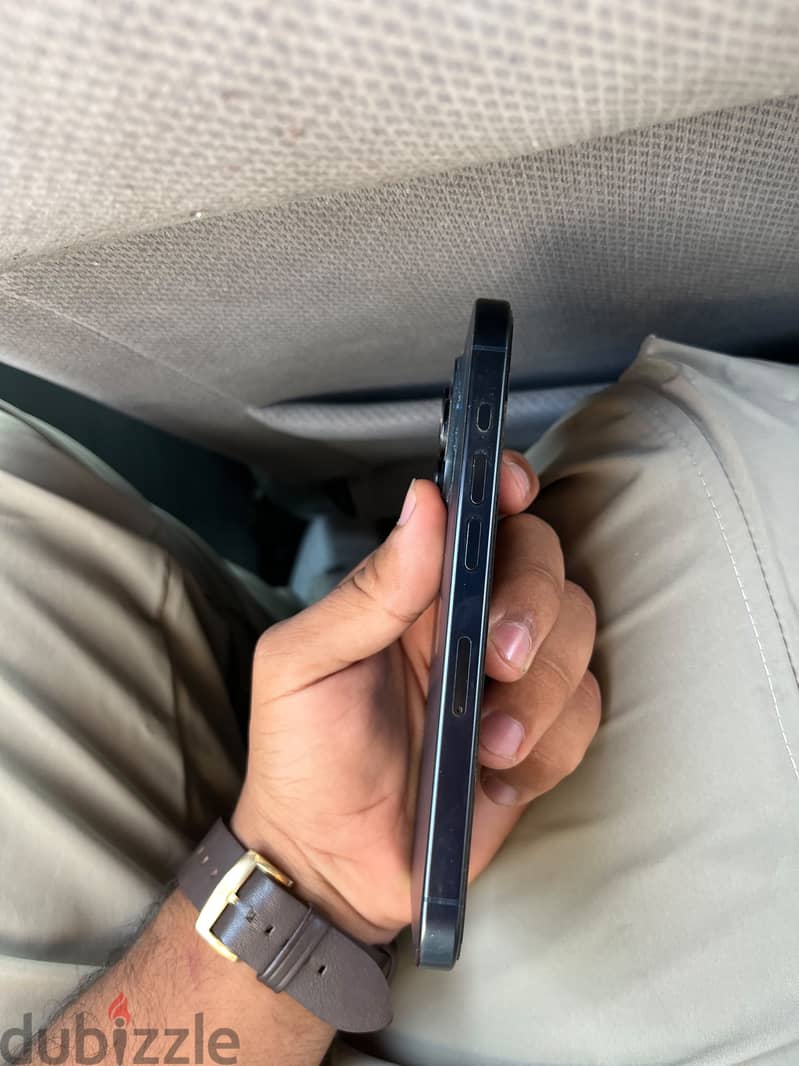 Apple - iPhone 15 Pro 2