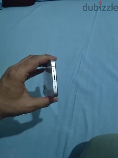 آبل - آيفون 13
