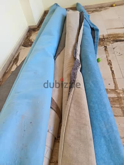 200 متر موكيت سميك تقيل للبيع بحاله جيده جدا