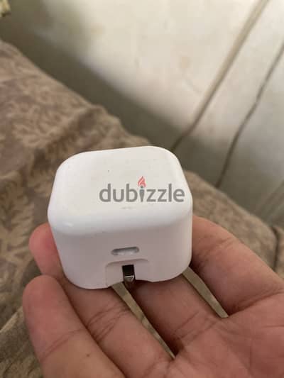 20 watt شاحن ايفون (هاي كوبي)