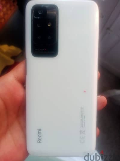 ريدمي 10 حاله كويسه معا العلبه بتاعته بسعر لقطه