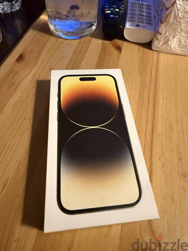 Apple - iPhone 14 Pro 8