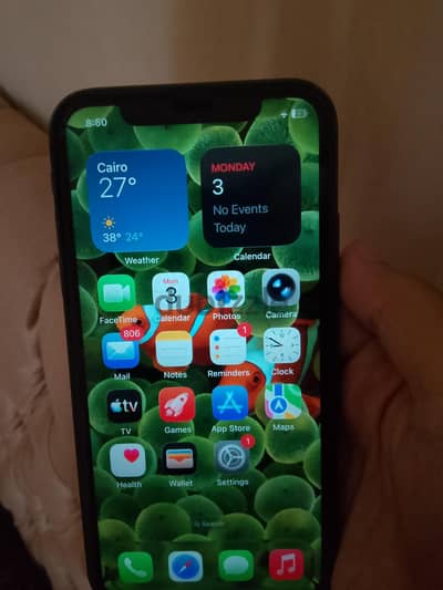 Apple - iPhone 11