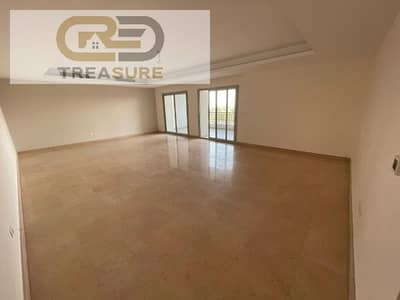 semi furnished Apartment for rent in CFC - living - new cairo