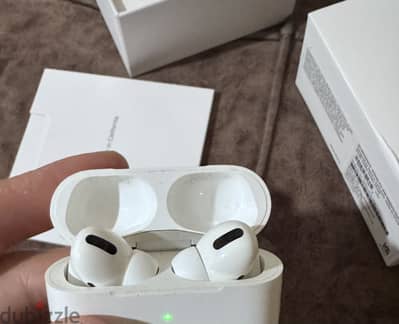 AirPods pro like new
